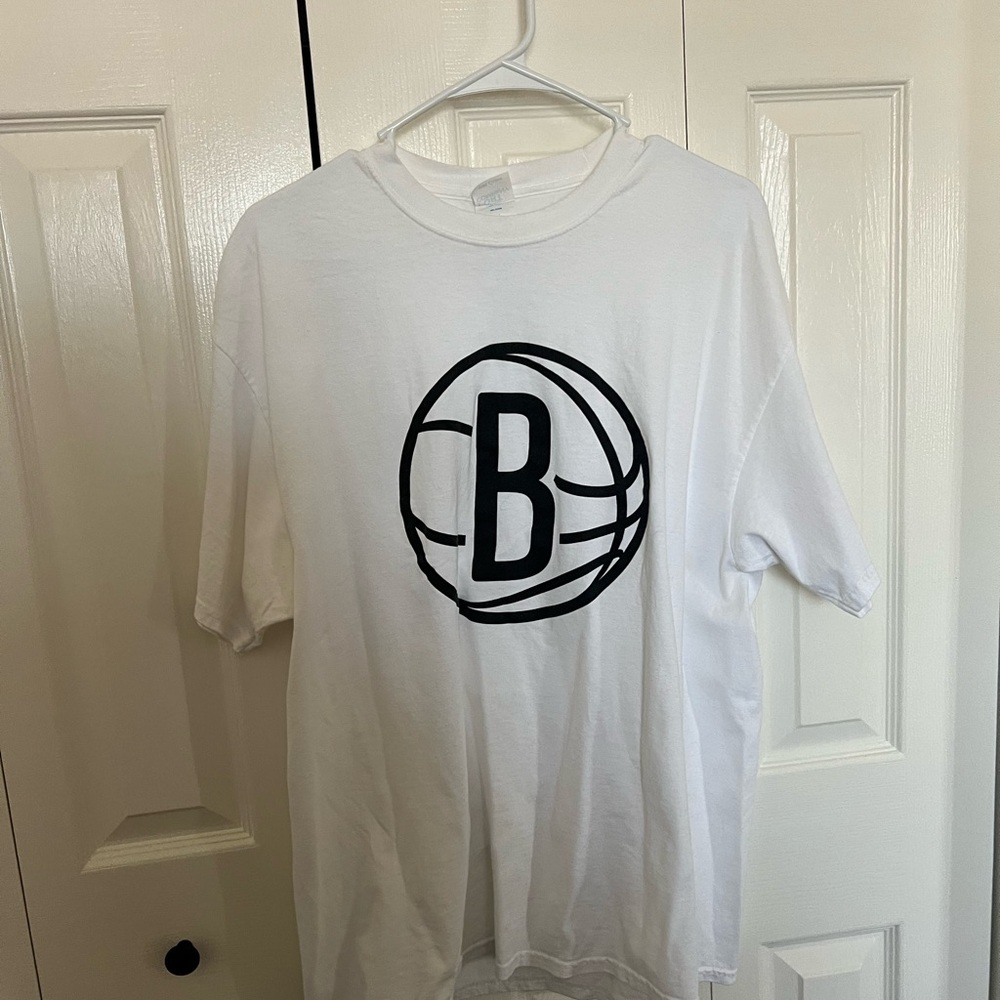 BROOKLYN NETS TSHIRT